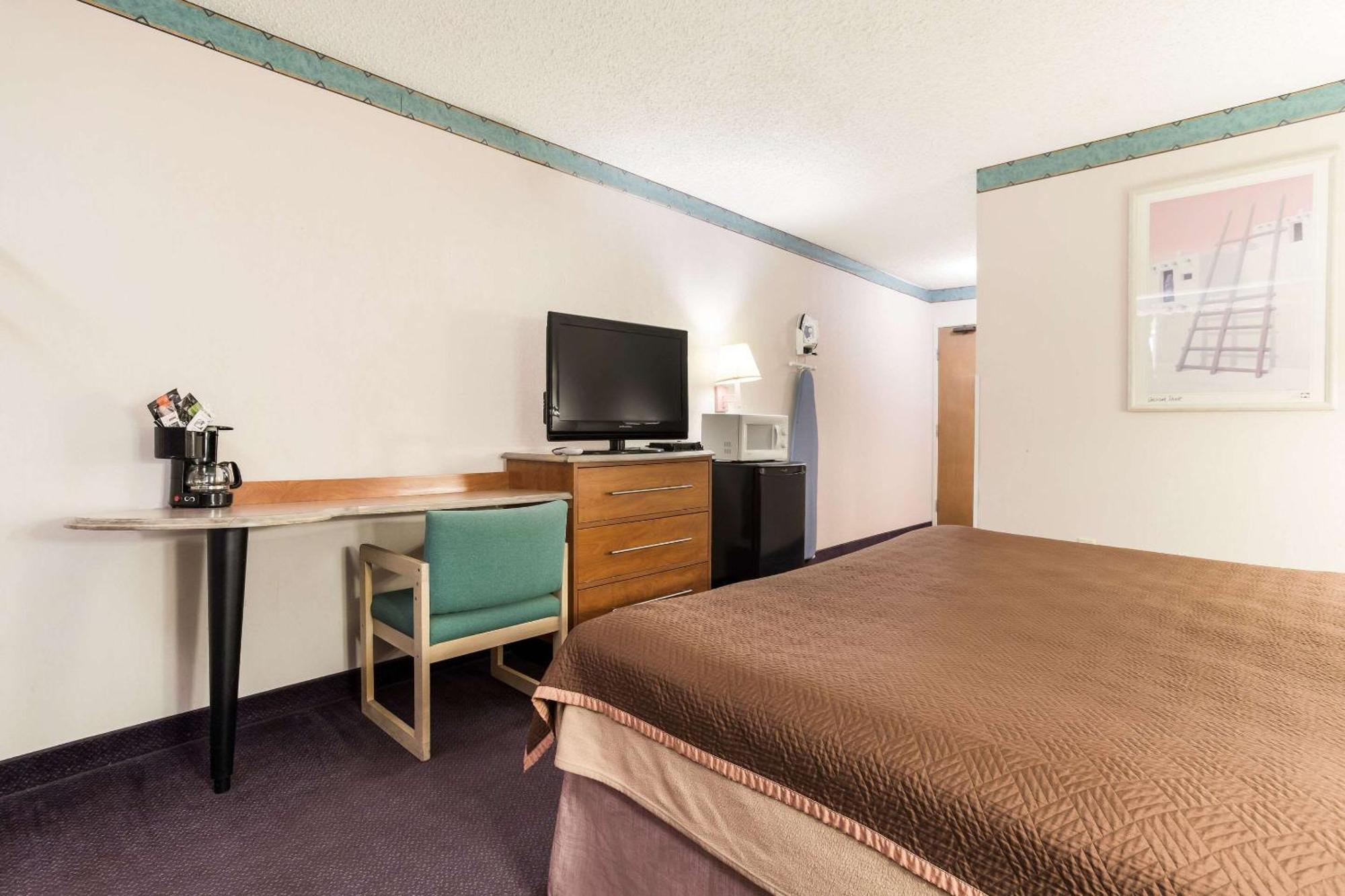 Rodeway Inn Gallup Dış mekan fotoğraf