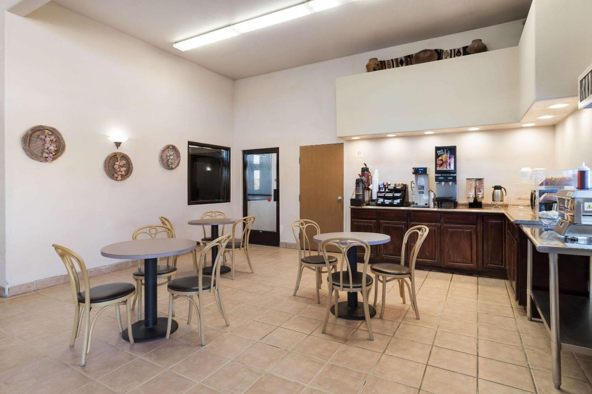 Rodeway Inn Gallup Dış mekan fotoğraf